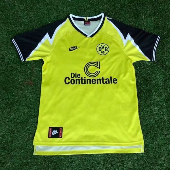 95-96 Dortmund home - Click Image to Close